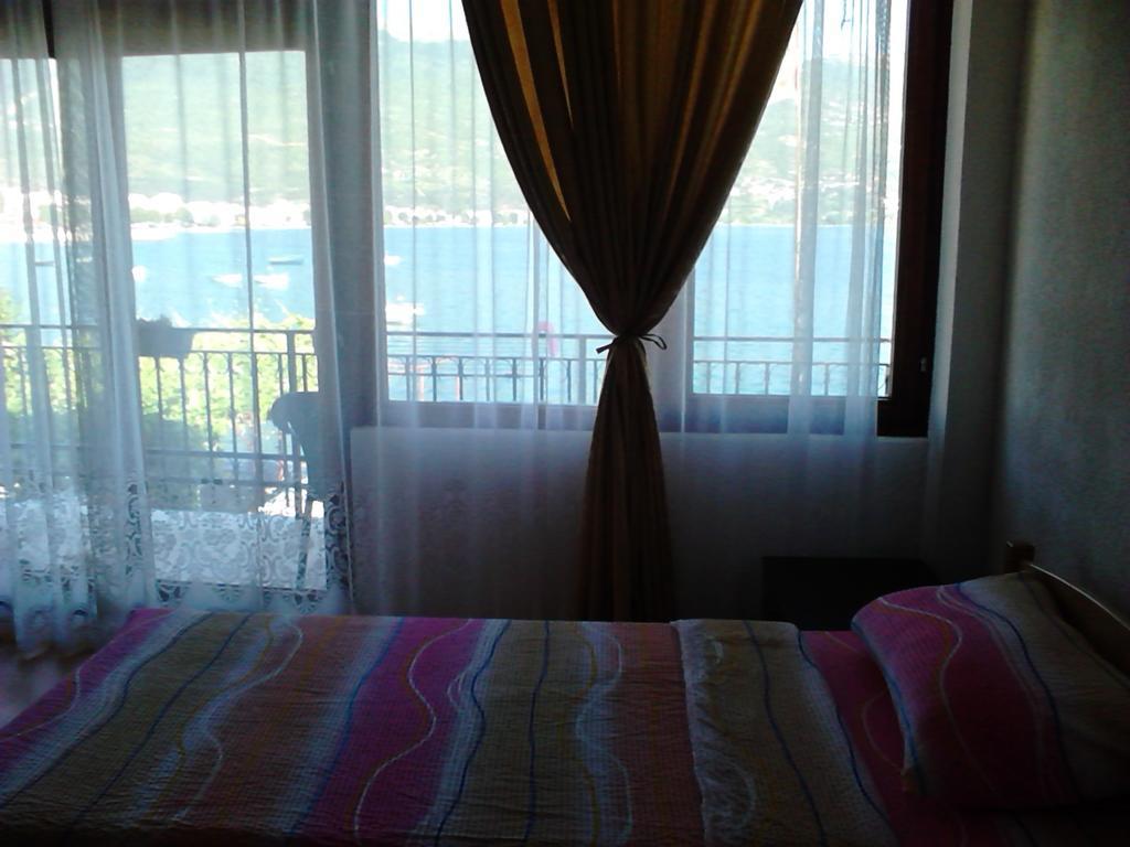 Beachfront Apartments Grunche Ohrid Quarto foto