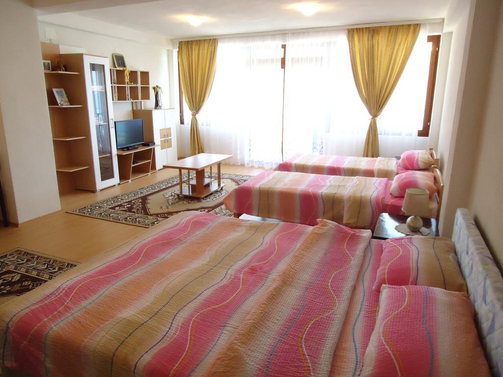 Beachfront Apartments Grunche Ohrid Quarto foto