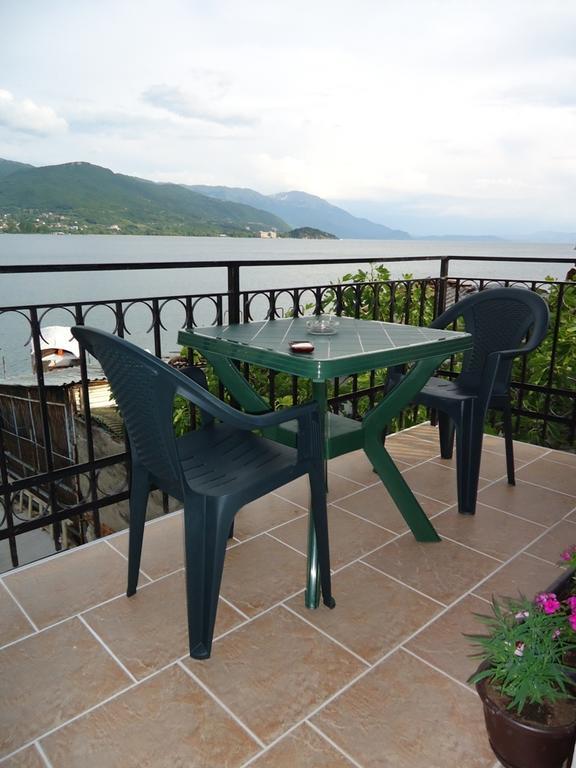 Beachfront Apartments Grunche Ohrid Quarto foto